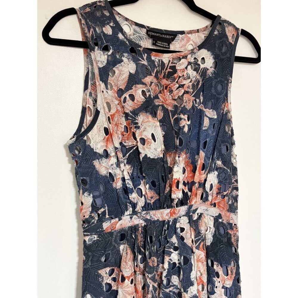 Anthropologie Hemant & Nandita Lazuli Women’s Floral Eyelet Dress Sz 4 - Picture 4 of 12